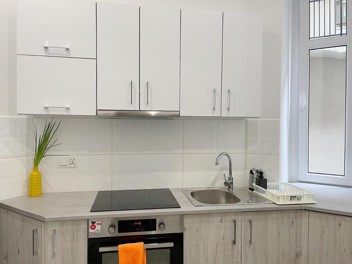 Modern Apartment In The City Center Kattowitz Exterior foto